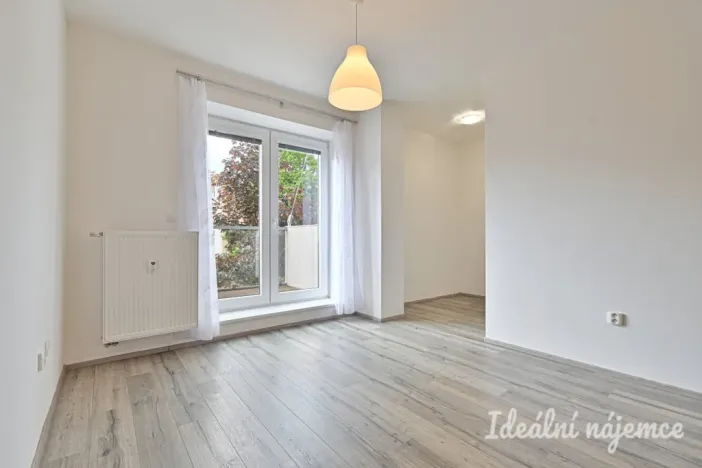 Pronájem bytu 2+kk, Brno, Langrova, 64 m2