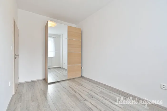 Pronájem bytu 2+kk, Brno, Langrova, 64 m2