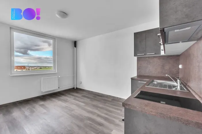 Pronájem bytu 2+kk, Chrudim, Na Větrníku, 43 m2