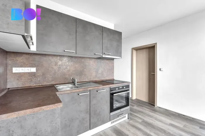 Pronájem bytu 2+kk, Chrudim, Na Větrníku, 43 m2