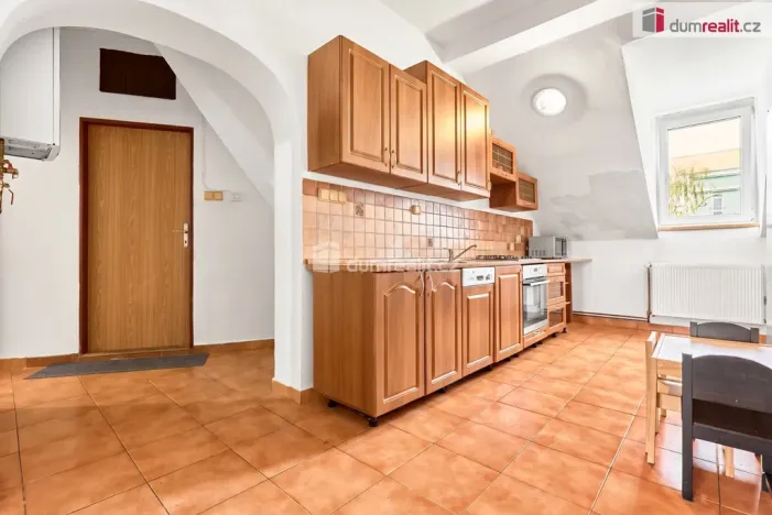Prodej bytu 2+1, Karlovy Vary - Rybáře, Sokolovská, 82 m2