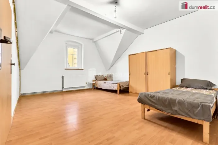 Prodej bytu 2+1, Karlovy Vary - Rybáře, Sokolovská, 82 m2