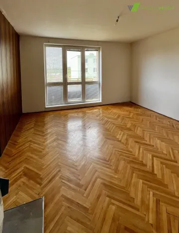Prodej bytu 3+1, Hodonín, I. Olbrachta, 63 m2