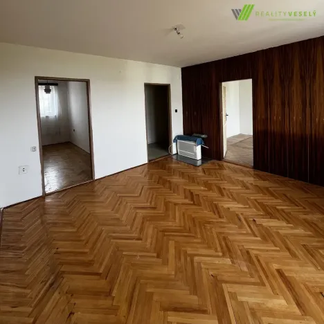 Prodej bytu 3+1, Hodonín, I. Olbrachta, 63 m2