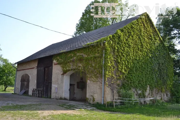 Prodej zemědělské usedlosti, Klatovy - Beňovy, 2222 m2