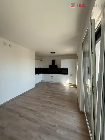 Pronájem bytu 1+kk, Praha, Kolmanova, 40 m2