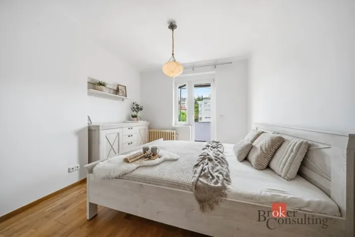 Prodej bytu 1+1, Praha - Podolí, Podolská, 39 m2