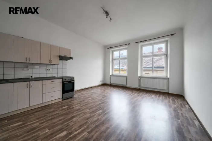 Pronájem bytu 2+kk, Hronov, T. G. Masaryka, 52 m2