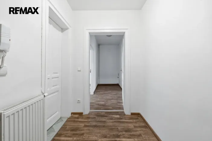 Pronájem bytu 2+kk, Hronov, T. G. Masaryka, 52 m2