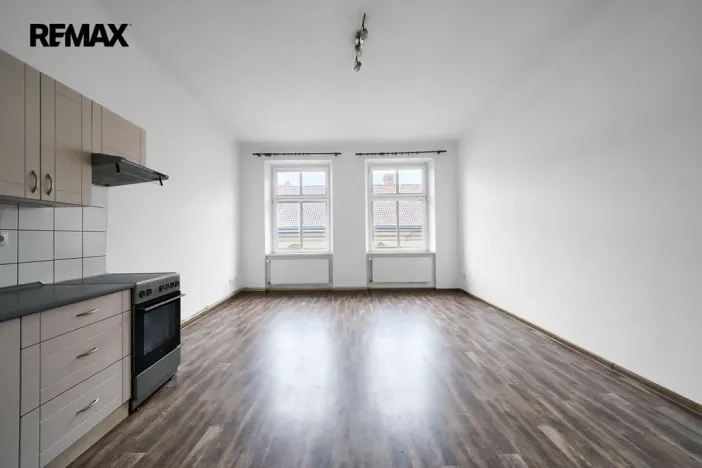 Pronájem bytu 2+kk, Hronov, T. G. Masaryka, 52 m2