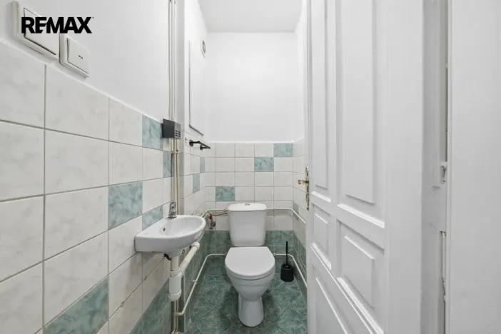 Pronájem bytu 2+kk, Hronov, T. G. Masaryka, 52 m2