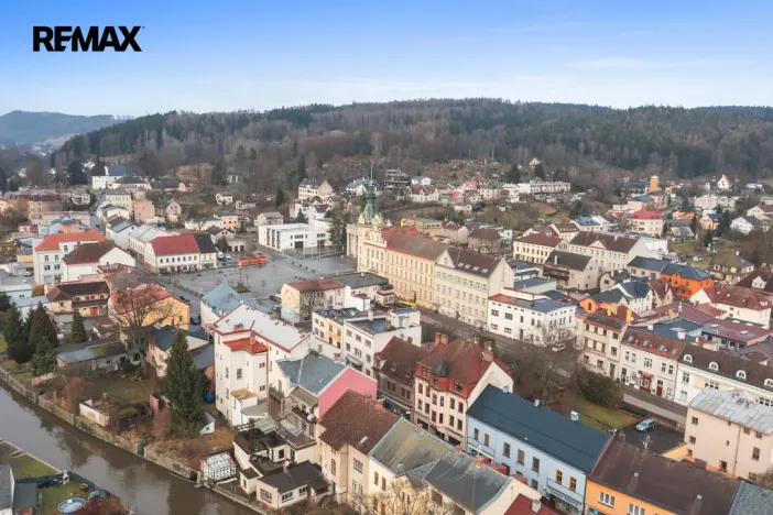 Pronájem bytu 2+kk, Hronov, T. G. Masaryka, 52 m2