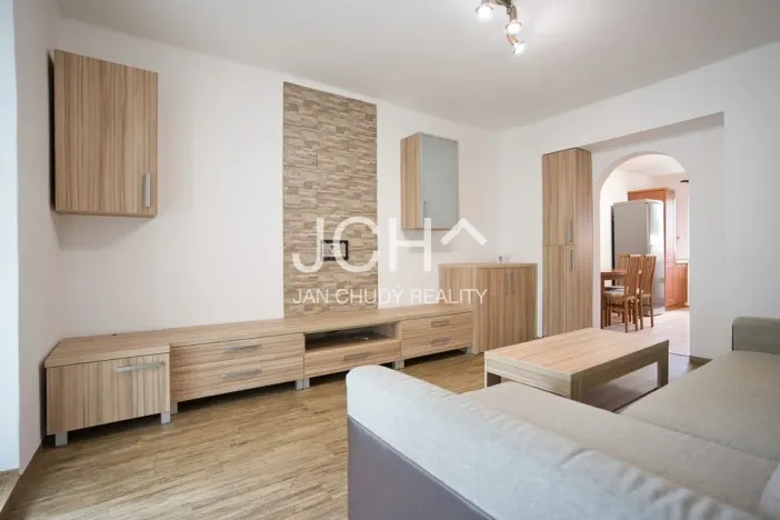 Prodej bytu 2+1, Uničov, Jiráskova, 62 m2