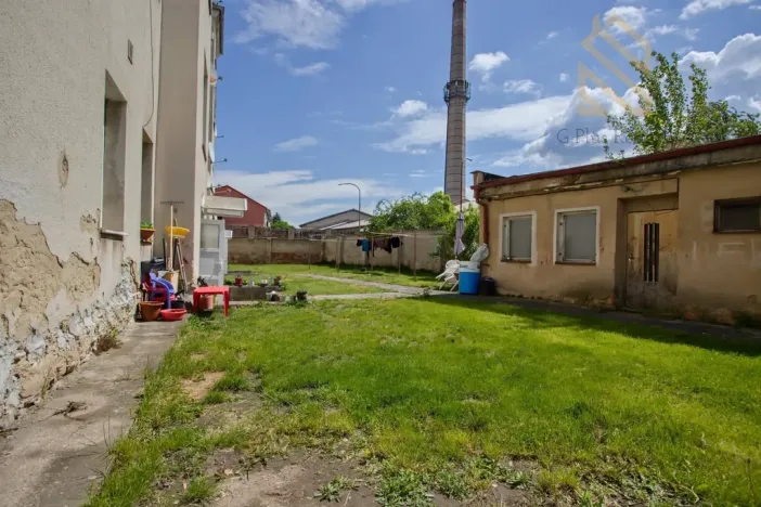Prodej bytu 3+1, Louny, Husova, 90 m2