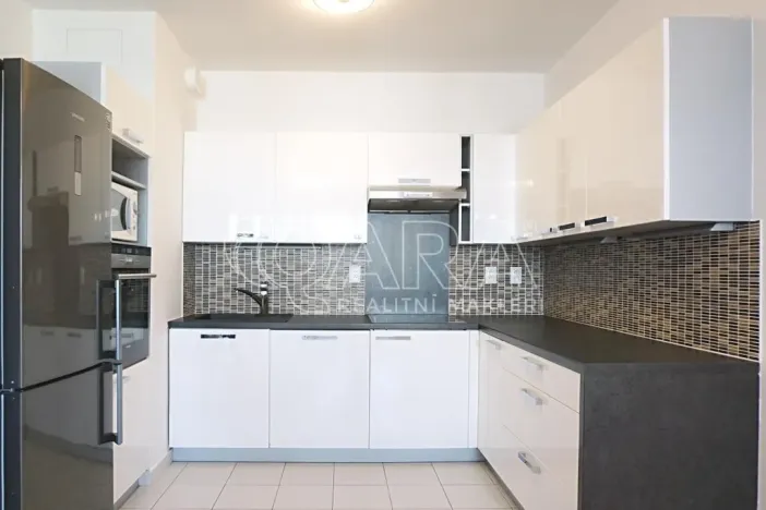 Pronájem bytu 3+kk, Praha - Háje, Jurkovičova, 78 m2