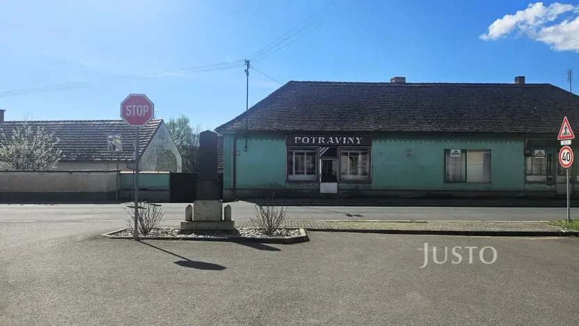Prodej rodinného domu, Dobev - Stará Dobev, 180 m2