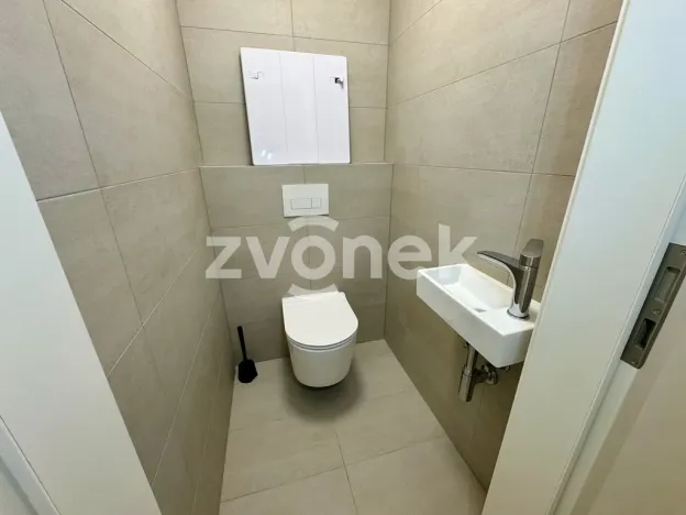 Pronájem bytu 2+kk, Zlín, Nad Stráněmi, 54 m2