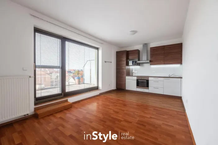 Pronájem bytu 2+kk, Uherské Hradiště, Dlouhá, 76 m2