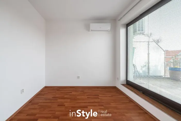 Pronájem bytu 2+kk, Uherské Hradiště, Dlouhá, 76 m2