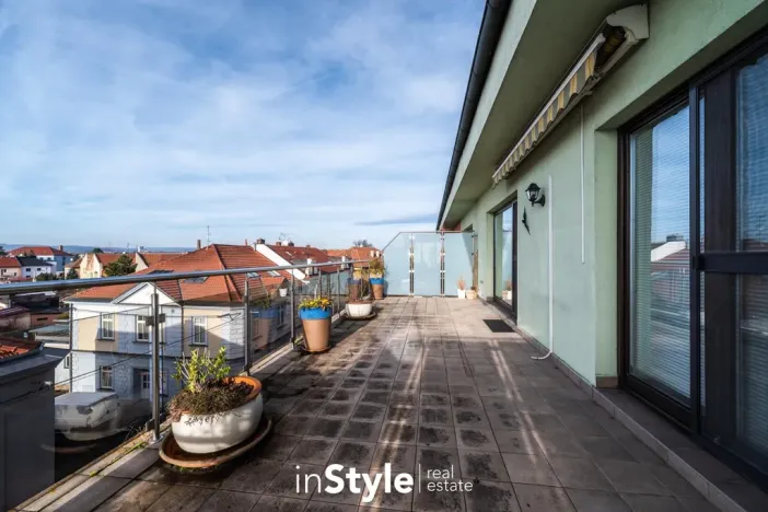 Pronájem bytu 2+kk, Uherské Hradiště, Dlouhá, 76 m2