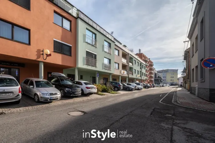 Pronájem bytu 2+kk, Uherské Hradiště, Dlouhá, 76 m2