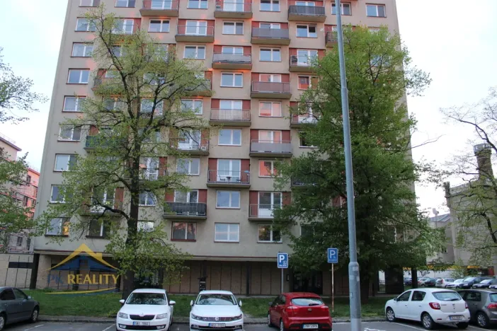 Pronájem bytu 2+1, Pardubice, Palackého třída, 53 m2