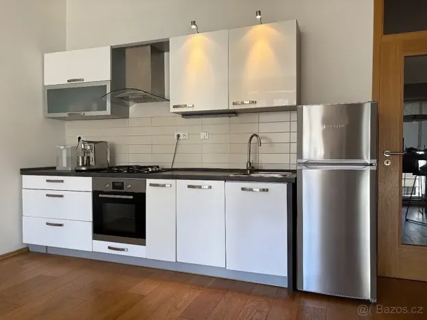 Prodej bytu 2+kk, Praha - Strašnice, Saratovská, 58 m2