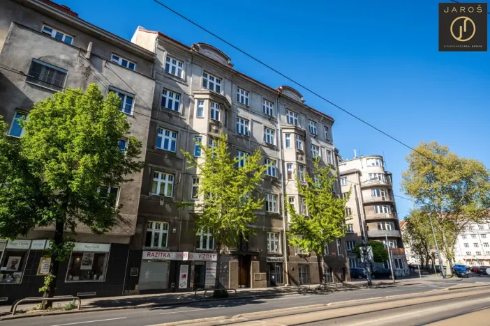 Prodej bytu 3+kk, Praha - Vršovice, Vršovická, 77 m2