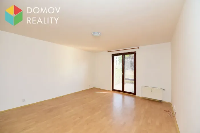 Pronájem bytu 1+kk, Beroun, Pod Homolkou, 30 m2