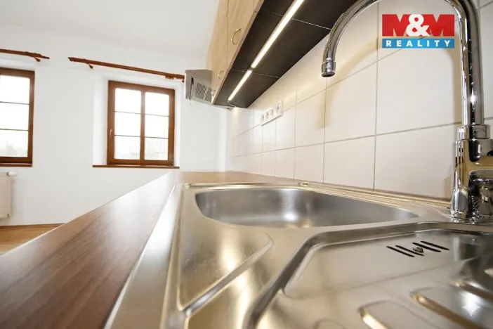 Pronájem bytu 2+kk, Liberec, Vaňurova, 50 m2