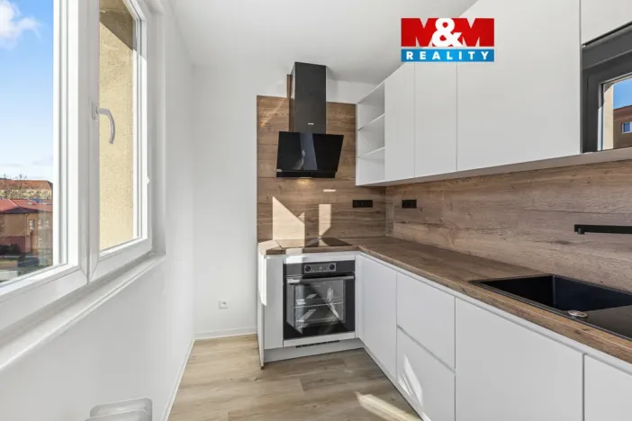 Pronájem bytu 2+1, Most, Vítězslava Nezvala, 54 m2