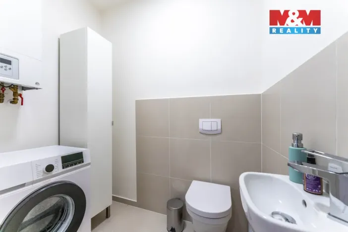 Pronájem bytu 2+kk, Praha - Michle, U plynárny, 74 m2