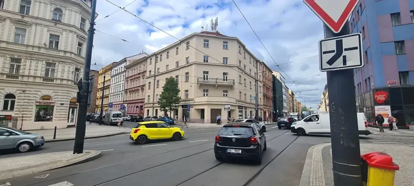 Pronájem bytu 2+kk, Praha - Vinohrady, Koubkova, 65 m2