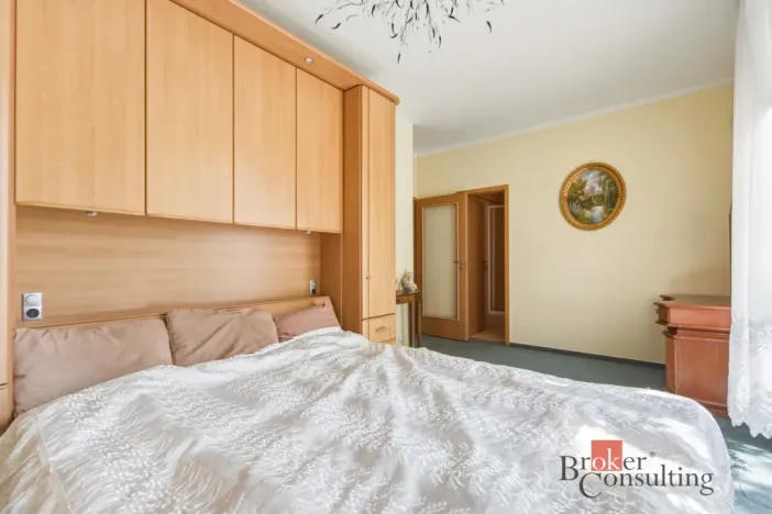 Pronájem bytu 4+kk, Praha - Horní Měcholupy, R.A. Dvorského, 116 m2