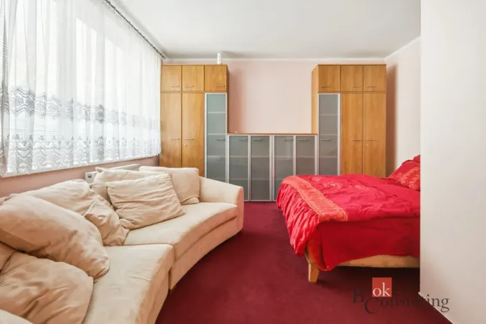 Pronájem bytu 4+kk, Praha - Horní Měcholupy, R.A. Dvorského, 116 m2