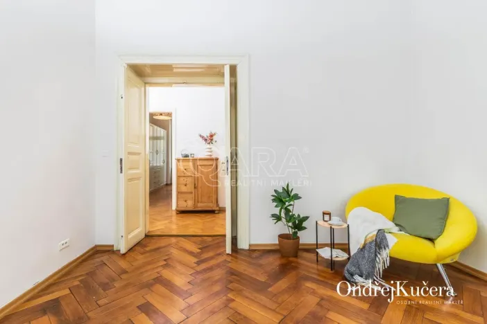 Prodej bytu 3+1, Praha - Malá Strana, Mělnická, 90 m2
