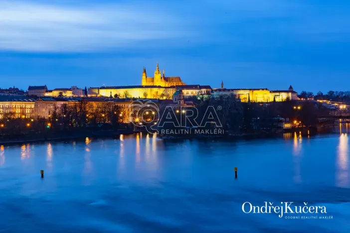 Prodej bytu 3+1, Praha - Malá Strana, Mělnická, 90 m2