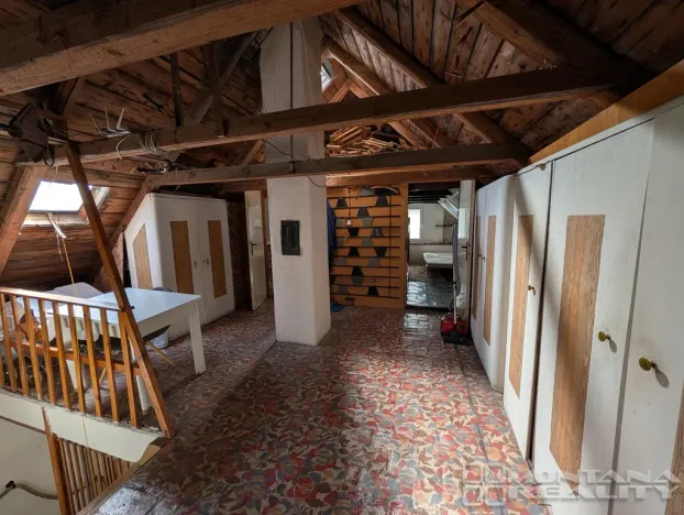 Prodej rodinného domu, Huzová - Arnoltice, 150 m2