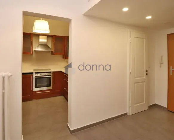 Pronájem bytu 3+kk, Praha, Jagellonská, 95 m2