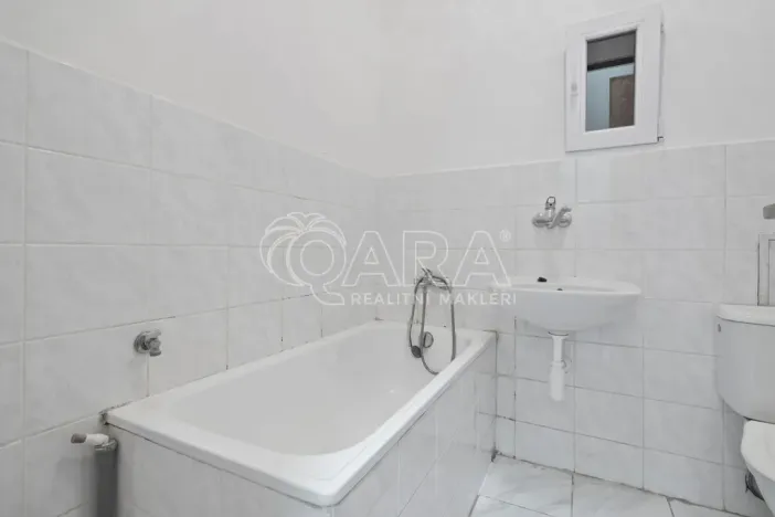 Pronájem bytu 1+kk, Praha - Libeň, Sokolovská, 18 m2