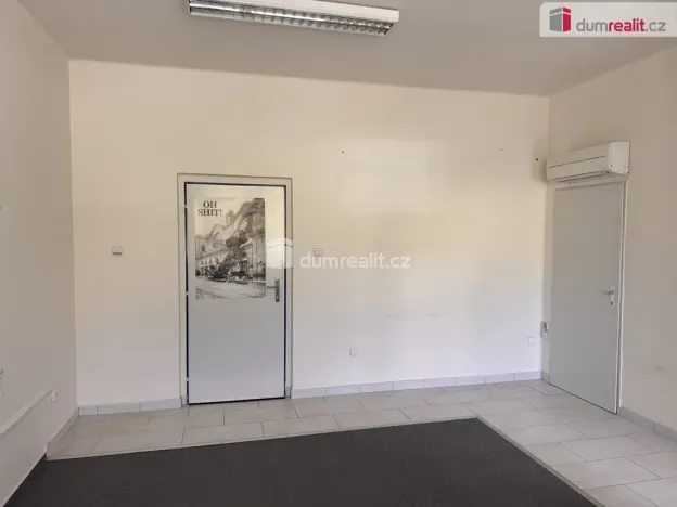 Pronájem kanceláře, Prachatice - Prachatice II, Zlatá stezka, 26 m2