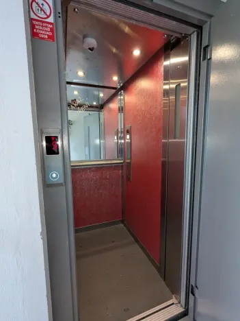 Pronájem bytu 2+kk, Most, Františka Malíka, 39 m2