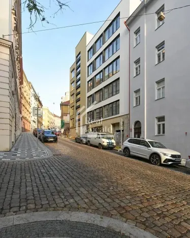 Pronájem bytu 3+kk, Praha - Vršovice, Košická, 60 m2