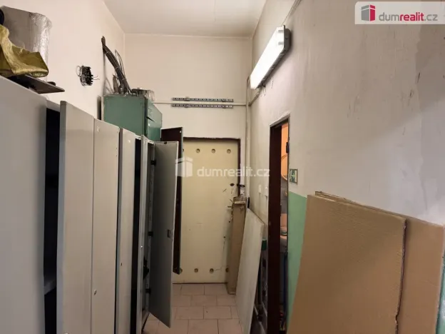 Pronájem výrobních prostor, Prachatice - Prachatice II, Zlatá stezka, 90 m2