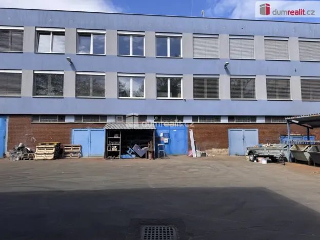 Pronájem výrobních prostor, Prachatice - Prachatice II, Zlatá stezka, 90 m2