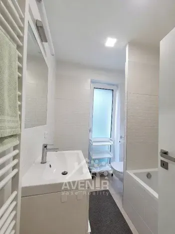 Pronájem bytu 2+kk, Jablonec nad Nisou, U Pošty, 33 m2