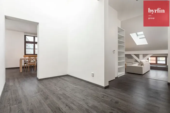 Pronájem bytu 2+kk, Opava, Mezi Trhy, 122 m2