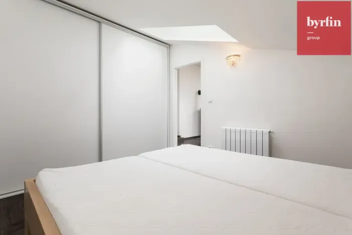 Pronájem bytu 2+kk, Opava, Mezi Trhy, 122 m2
