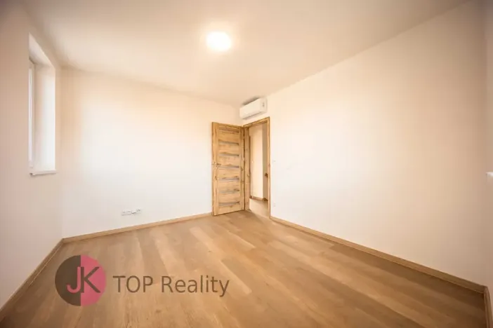 Prodej rodinného domu, Soběhrdy, 100 m2