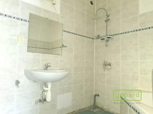 Prodej podílu 1/2 rodinného domu, Horoměřice, Sadová, 104 m2